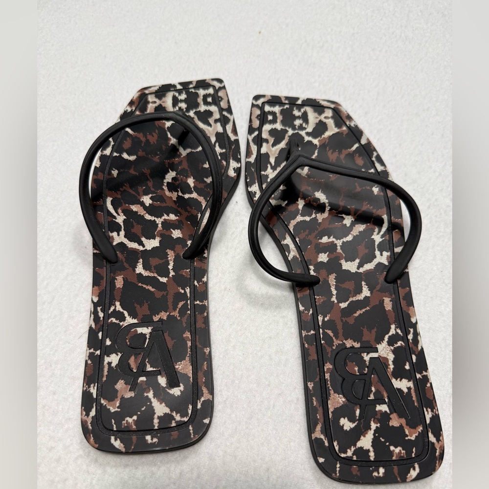 Veronica Beard Analee Tpu Flat Thong Sandals In Leopard Flip Flops Size 9M #1747 - Picture 3 of 7